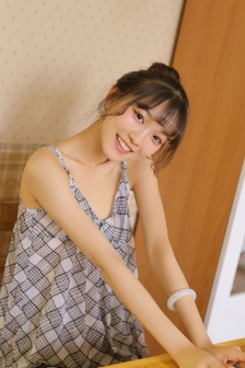 性感小蜜桃